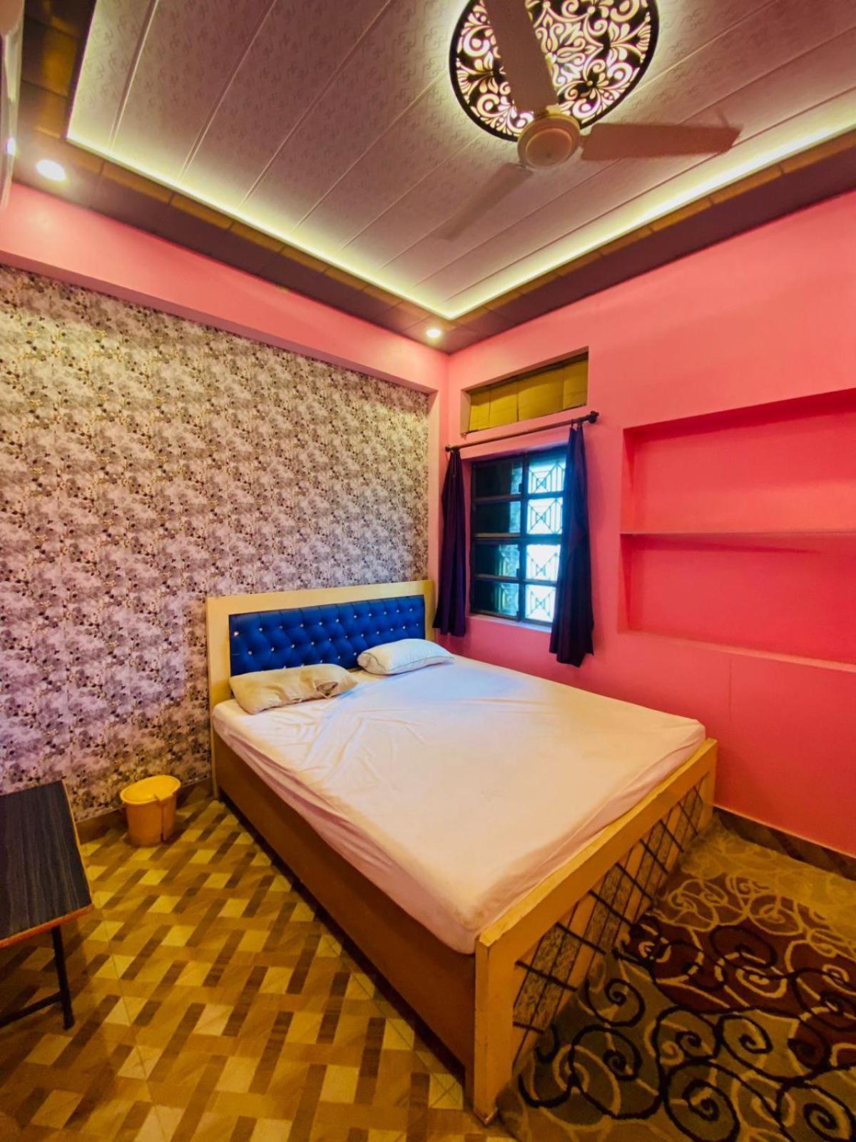Marigold Guest house Varanasi
